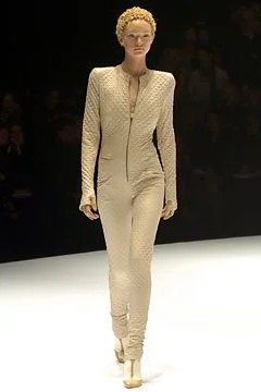 Look 28